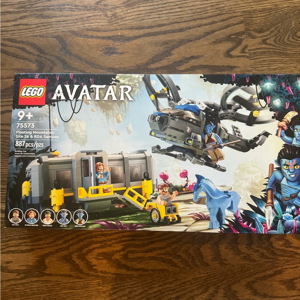 New in box Lego avatar floating mountains site 26&RDA Samson